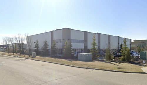 5321 47 St Nw, Edmonton, AB, T6B3T4 | Card Image