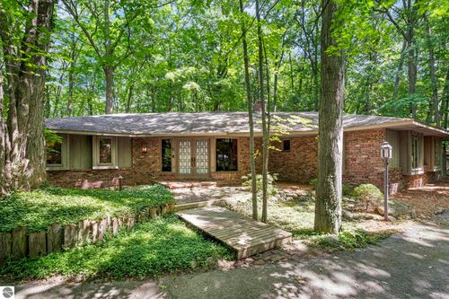 6575 Franklin Woods, Traverse City, MI, 49686 | Card Image