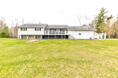 N2157 Hale Road, Peshtigo, WI, 54157 | Card Image