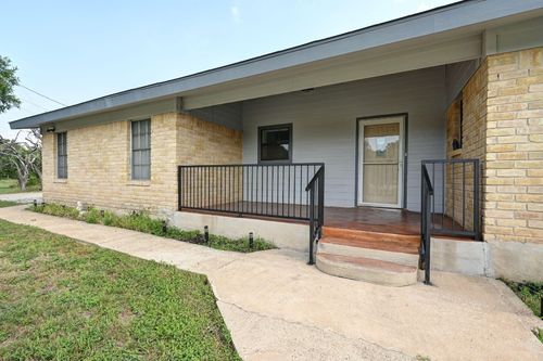 2018 Chaparral Park Rd, Manchaca, TX, 78652-3105 | Card Image