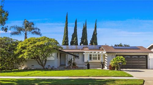 1674 N Morningside St, Orange, CA, 92867-4032 | Card Image