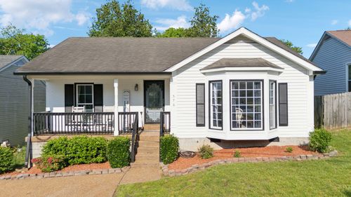 576 Heritage Ln, Madison, TN, 37115-5918 | Card Image