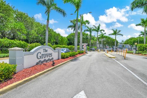 1681-1681 Se 30th St, Homestead, FL, 33035-2360 | Card Image