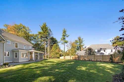 96 Independence Rd, Concord, MA, 01742-2645 | Card Image