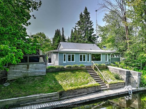 82 Kozy Kove Rd, Burnt River, ON, K0M1C0 | Card Image