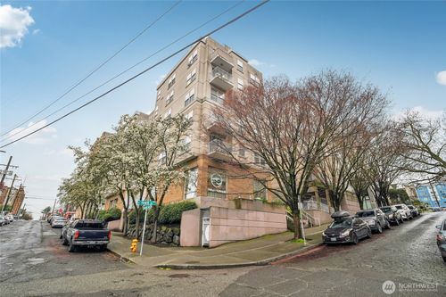 unit-e109-506 E Howell St, Seattle, WA, 98122-2167 | Card Image