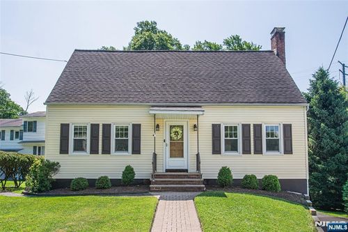 316 Central Ave, West Caldwell, NJ, 07006-6526 | Card Image