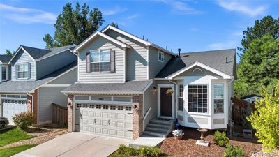 Manicured landscaping and great curb appeal | Image 1