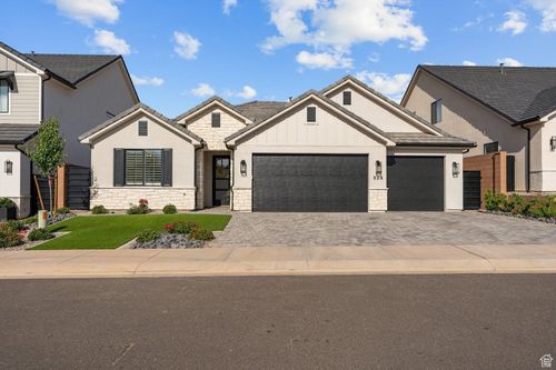 324 S Beck Dr, Washington, UT, 84780-3626 | Card Image