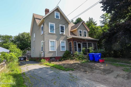 43 Lincoln St, Greenfield, MA, 01301-2015 | Card Image