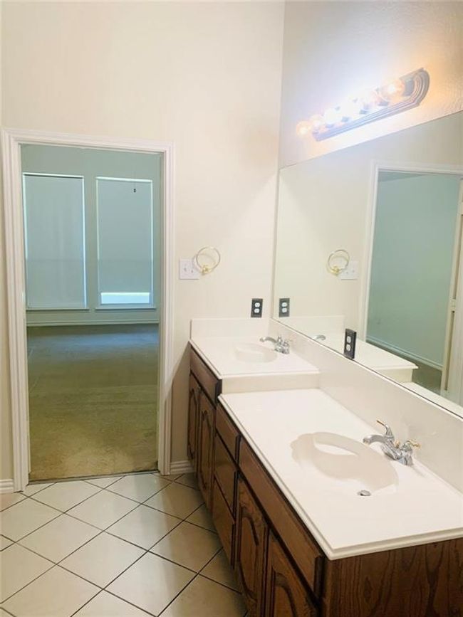 1545 Avonlea Drive, Sold in Rockwall Zoocasa