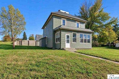 203 N 3rd St, Le Sueur, MN, 56058-1808 | Card Image