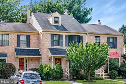 1914 Yorktown S, West Norriton, PA, 19403-3523 | Card Image