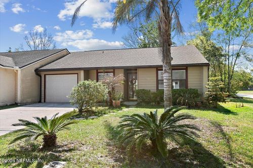3404 Islander Way, Jacksonville, FL, 32223-7310 | Card Image