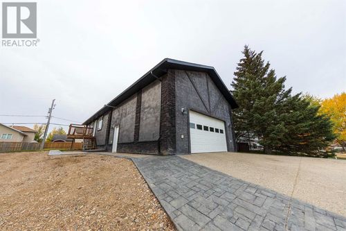 47 Scenic Drive, Greenstreet, SK, S0M1W0 | Card Image