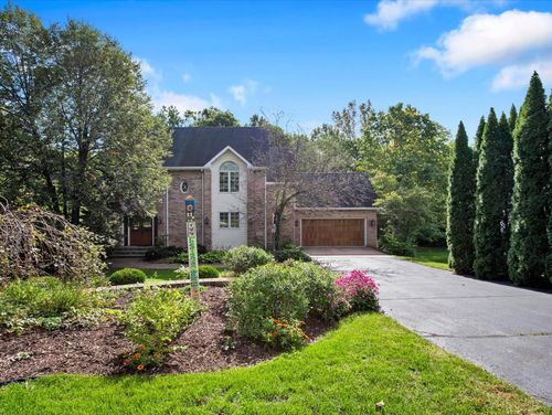 5131 Regents Park Rd, ROCKFORD, IL, 61107-5069 | Card Image