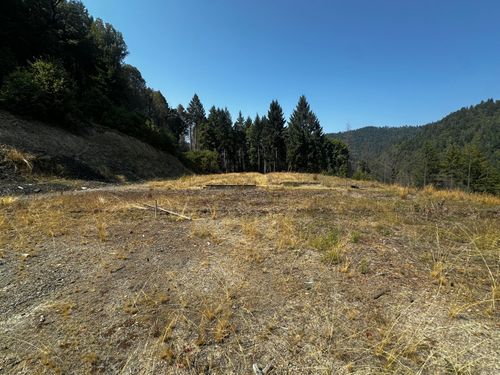 000 Un-Named Road, Willow Creek, CA, 95573 | Card Image