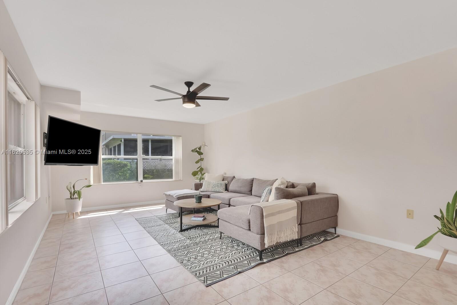 Sunset Trace Cir, Palm City, FL 34990