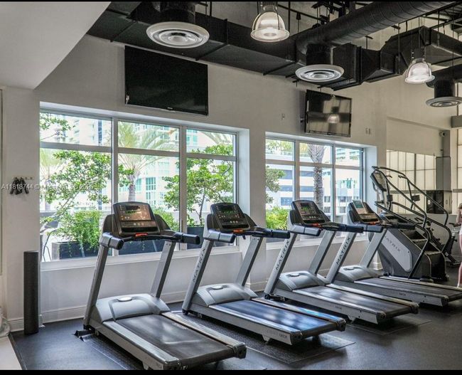 APT-2310 - 1250 S Miami Ave, Condo with 1 bedrooms, 2 bathrooms and null parking in Miami FL | Image 23