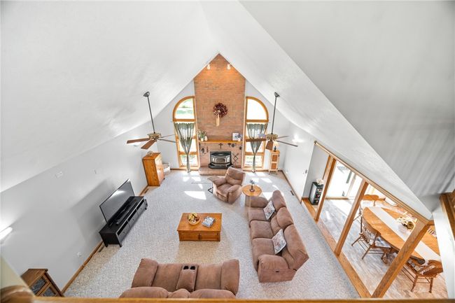 18989 Gospel Hill Rd, House other with 4 bedrooms, 4 bathrooms and 2 parking in Saegertown PA | Image 33