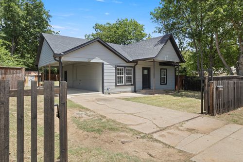 5425 Laster Rd, Fort Worth, TX, 76119-6520 | Card Image
