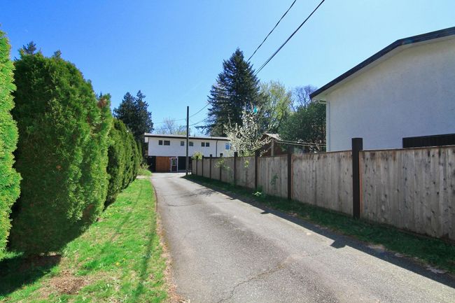 7568 Lee Street, House other with 4 bedrooms, 1 bathrooms and 6 parking in Mission BC | Image 35