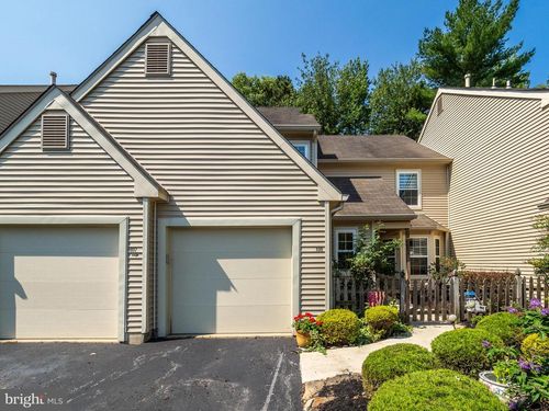 108 Woodlake Dr, Evesham, NJ, 08053-3618 | Card Image