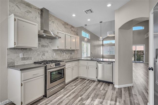 0 - 1795 Lily Pond Cir, Home with 3 bedrooms, 3 bathrooms and null parking in Henderson NV | Image 8