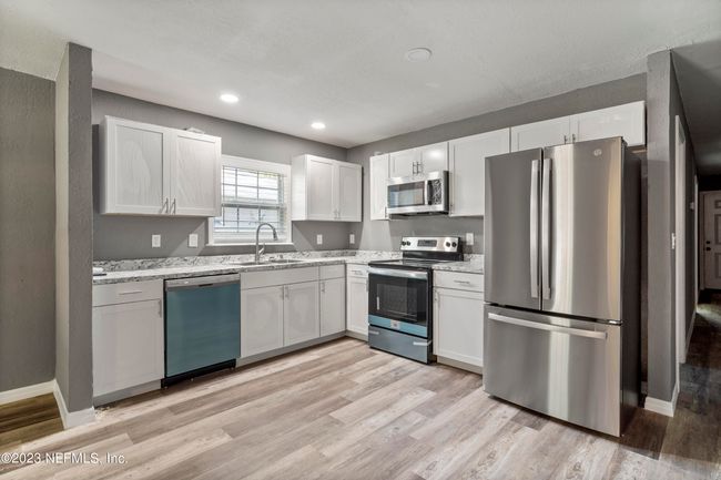 221 Monterey Blvd, House other with 3 bedrooms, 2 bathrooms and null parking in Baldwin FL | Image 7