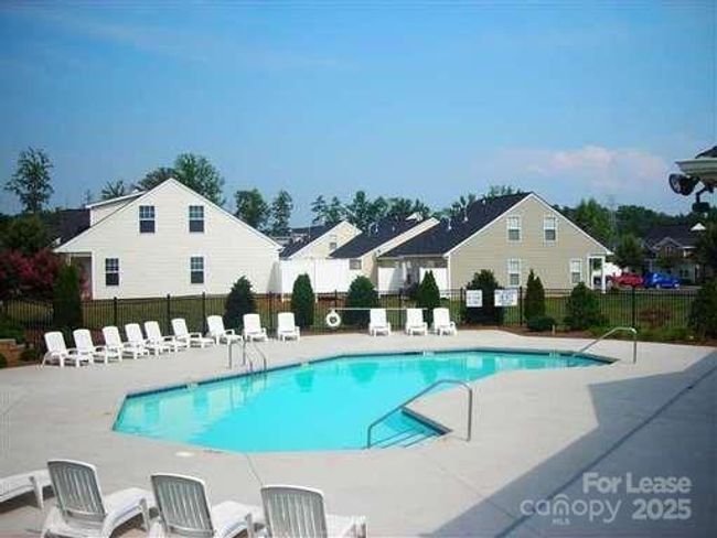 1430 Harpers Inlet Dr, Townhouse with 3 bedrooms, 3 bathrooms and null parking in Clover SC | Image 31