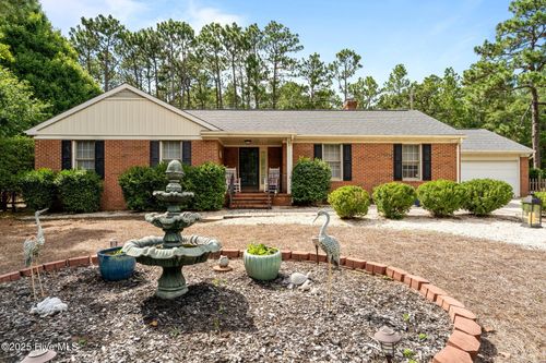 85 Idlewild Rd, Pinehurst, NC, 28374-9060 | Card Image
