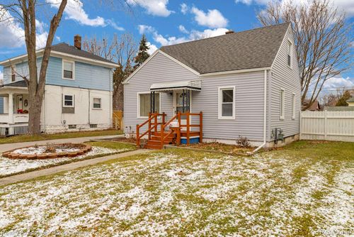 1407 Minnie St, Port Huron, MI, 48060-6157 | Card Image