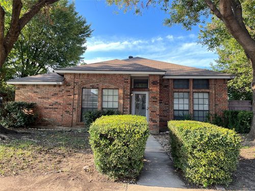 983 Mauve Dr, Lewisville, TX, 75067-7455 | Card Image