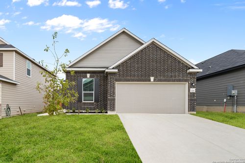 246 W Flowing River Dr, Boerne, TX, 78006-2797 | Card Image