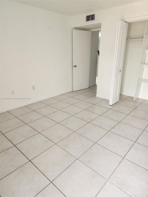 apt-408a-650 Ne 149th St, Miami, FL, 33161-2280 | Card Image