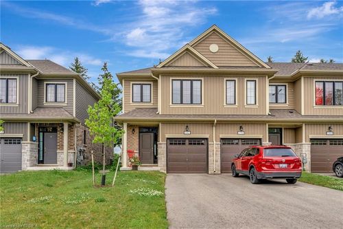 152 Middleton St, Thamesford, ON, N0M2M0 | Card Image