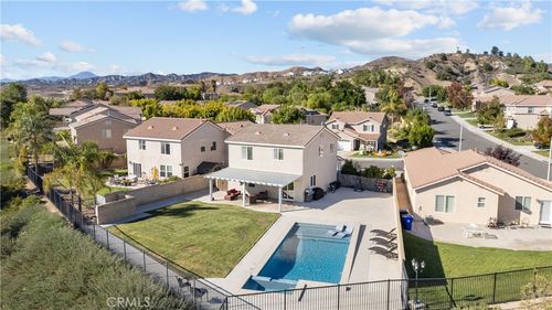 28306 Millbrook Pl, Castaic, CA, 91384-3829 | Card Image