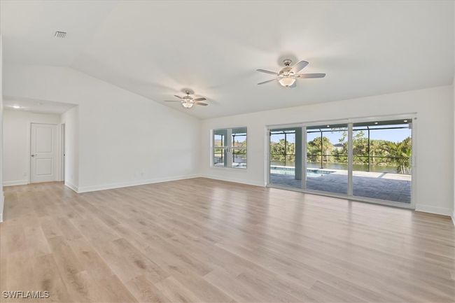 1258 Ne 40 Th St, House other with 4 bedrooms, 3 bathrooms and null parking in CAPE CORAL FL | Image 12