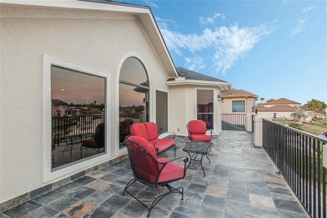2922 N Island Dr, House other with 5 bedrooms, 4 bathrooms and 3 parking in Seabrook TX | Image 41