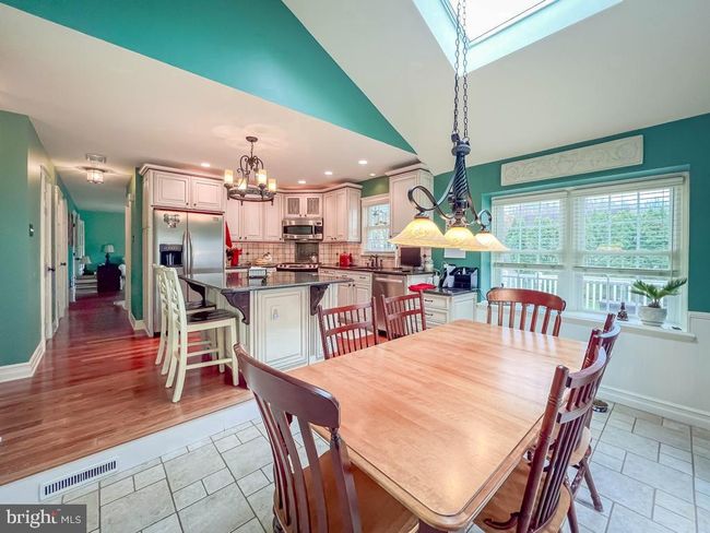 576 Trappe Ln, House other with 4 bedrooms, 3 bathrooms and null parking in LANGHORNE PA | Image 40