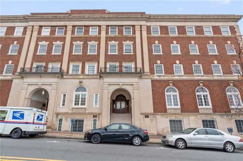 apt-106-315 N Spruce St, Winston-Salem, NC, 27101-2765 | Card Image