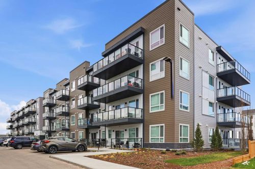 3420-33 Carringham Gate Nw, Calgary, AB, T3P2H6 | Card Image
