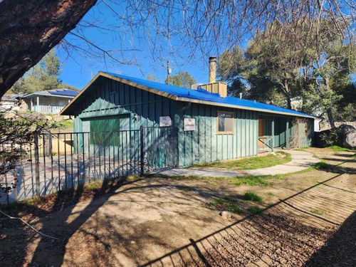 108 Cypress Way, Wofford Heights, CA, 93285-9578 | Card Image