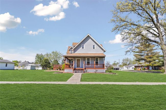 708 N Giddings Ave, House other with 3 bedrooms, 2 bathrooms and 2 parking in Jerseyville IL | Image 7