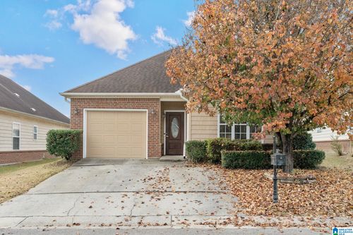 1104 Fairbank Ln, CHELSEA, AL, 35043-7248 | Card Image