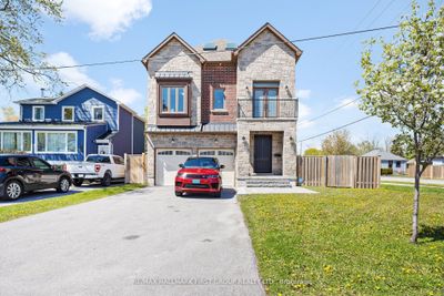 732 Hillview Cres, House other with 5 bedrooms, 5 bathrooms and 6 parking in Pickering ON | Image 1