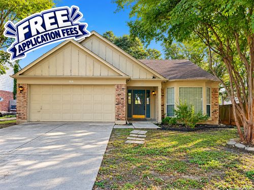 313 Burkwood Ln, Cibolo, TX, 78108-3127 | Card Image