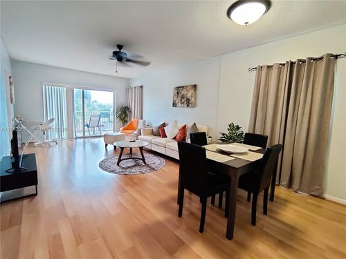 apt-315-4117 Bougainvilla Dr, Lauderdale By The Sea, FL, 33308-5417 | Card Image