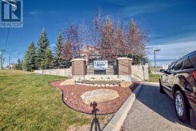 550 Prominence Rise Sw, Condo with 1 bedrooms, 1 bathrooms and 1 parking in Calgary AB | Image 1