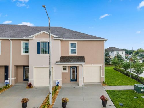 2304 Gifford Dr, DAVENPORT, FL, 33837-1585 | Card Image